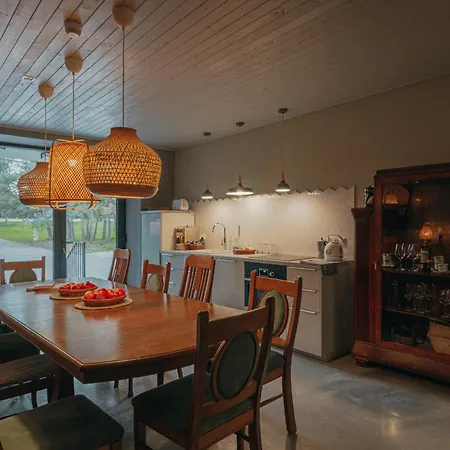 Artfolwark Wojnowo Otel *