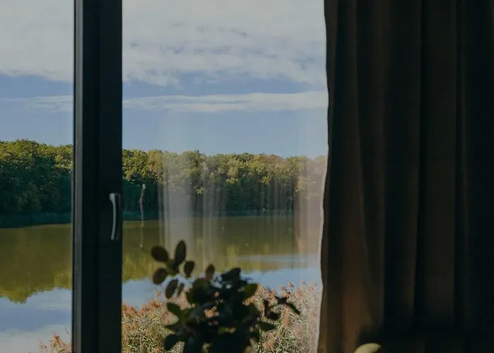 Szálloda Artfolwark Wojnowo Wojnowko